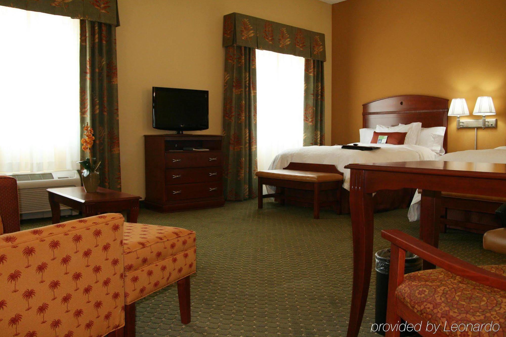 Hampton Inn&Suites Port Richey Zimmer foto